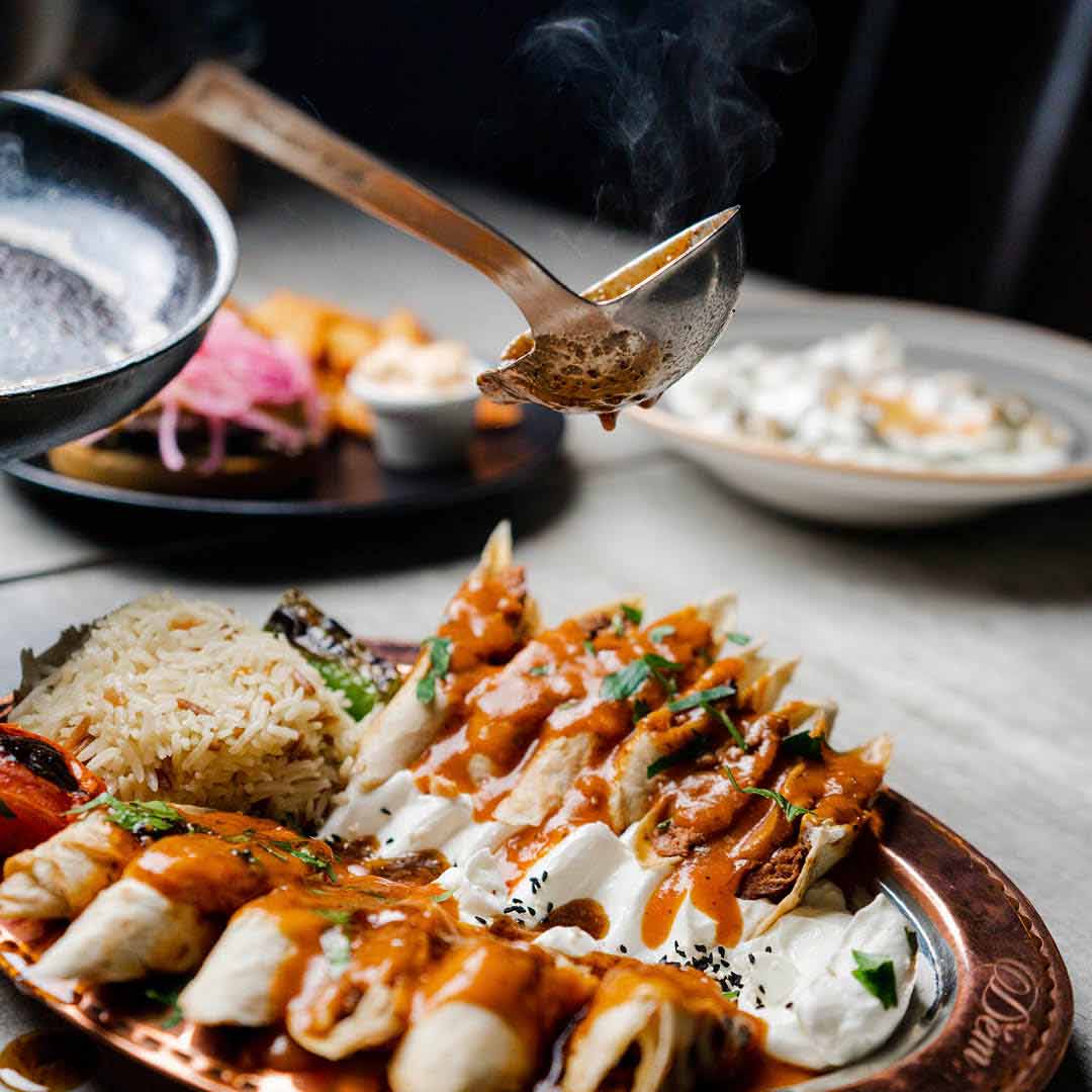 Dèm Restaurant - Ishøj Bymidte Tyrkisk restaurant i Ishøj Bymidte med traditionelle tyrkiske retter